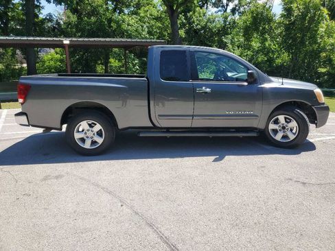 Used 2006 Nissan Titan SE image 7