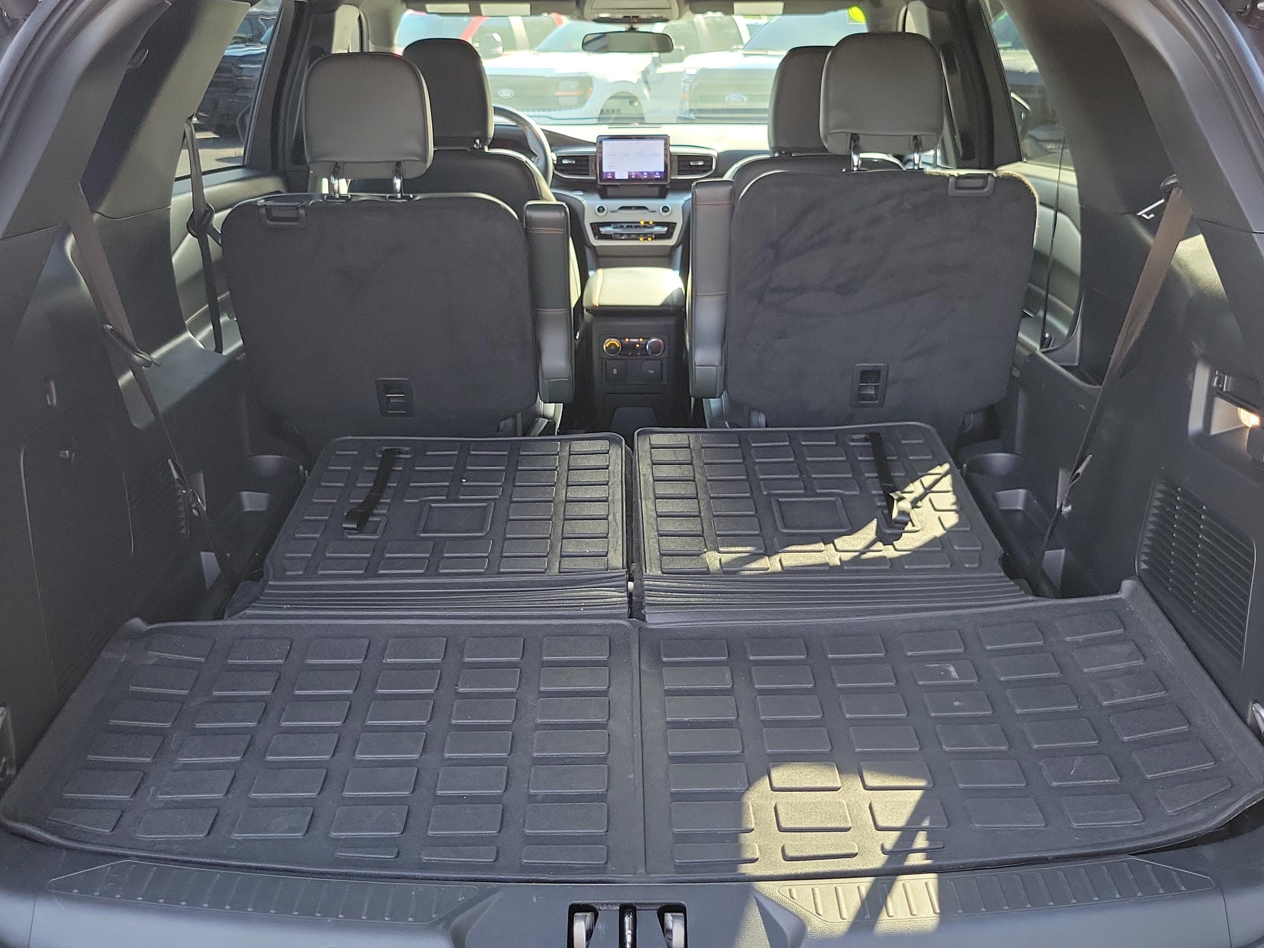 Used 2023 Ford Explorer Timberline AWD/4WD image 8