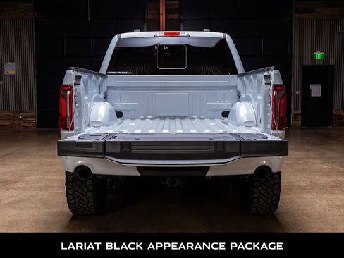 Used 2025 Ford F150 Lariat w/ Equipment Group 501A Mid image 9