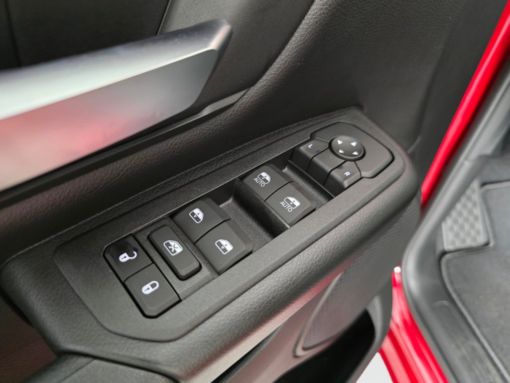New 2026 RAM 1500 Express AWD/4WD image 22