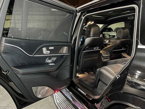 Certified 2023 Mercedes-Benz Maybach GLS 600 4MATIC image 22