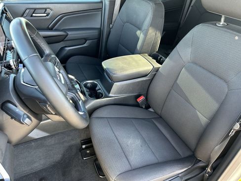 Used 2025 GMC Canyon Elevation image 19