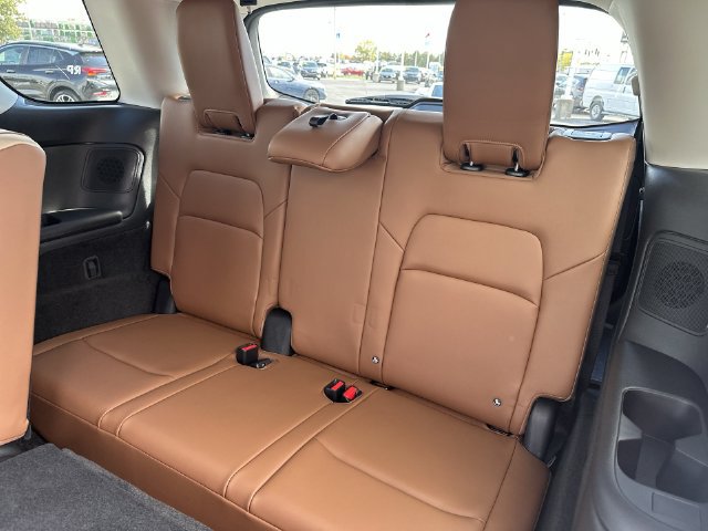 New 2026 Nissan Pathfinder Platinum w/ Accent Package AWD/4WD image 34