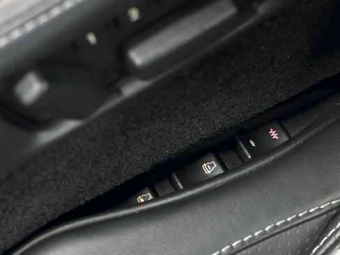 Used 2008 Aston Martin DB9 Volante RWD image 56