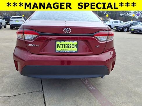 Used 2024 Toyota Corolla LE image 3