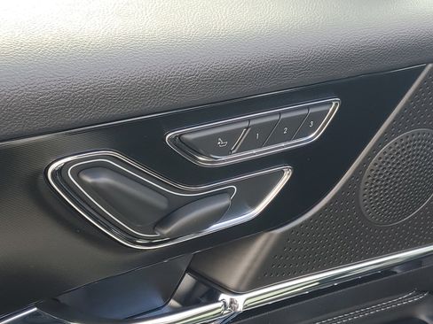 New 2026 Lincoln Corsair Reserve image 9