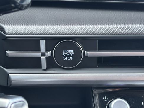 New 2026 Hyundai Santa Fe SE image 23