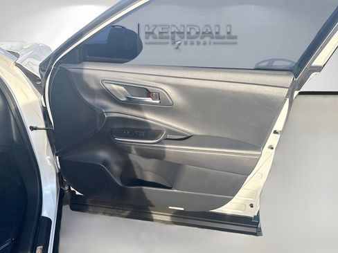 Used 2023 Toyota Crown XLE image 32