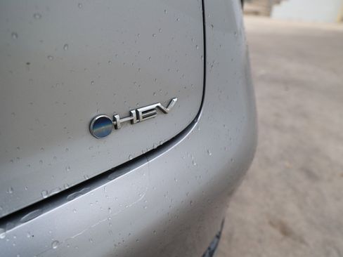 Certified 2024 Toyota Prius Limited image 23