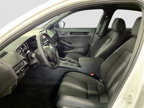 Used 2025 Honda Civic Sport image 21