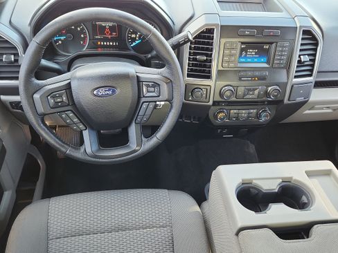Used 2015 Ford F150 XLT w/ Equipment Group 301A Mid AWD/4WD image 12