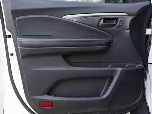 Used 2024 Honda Ridgeline TrailSport image 38