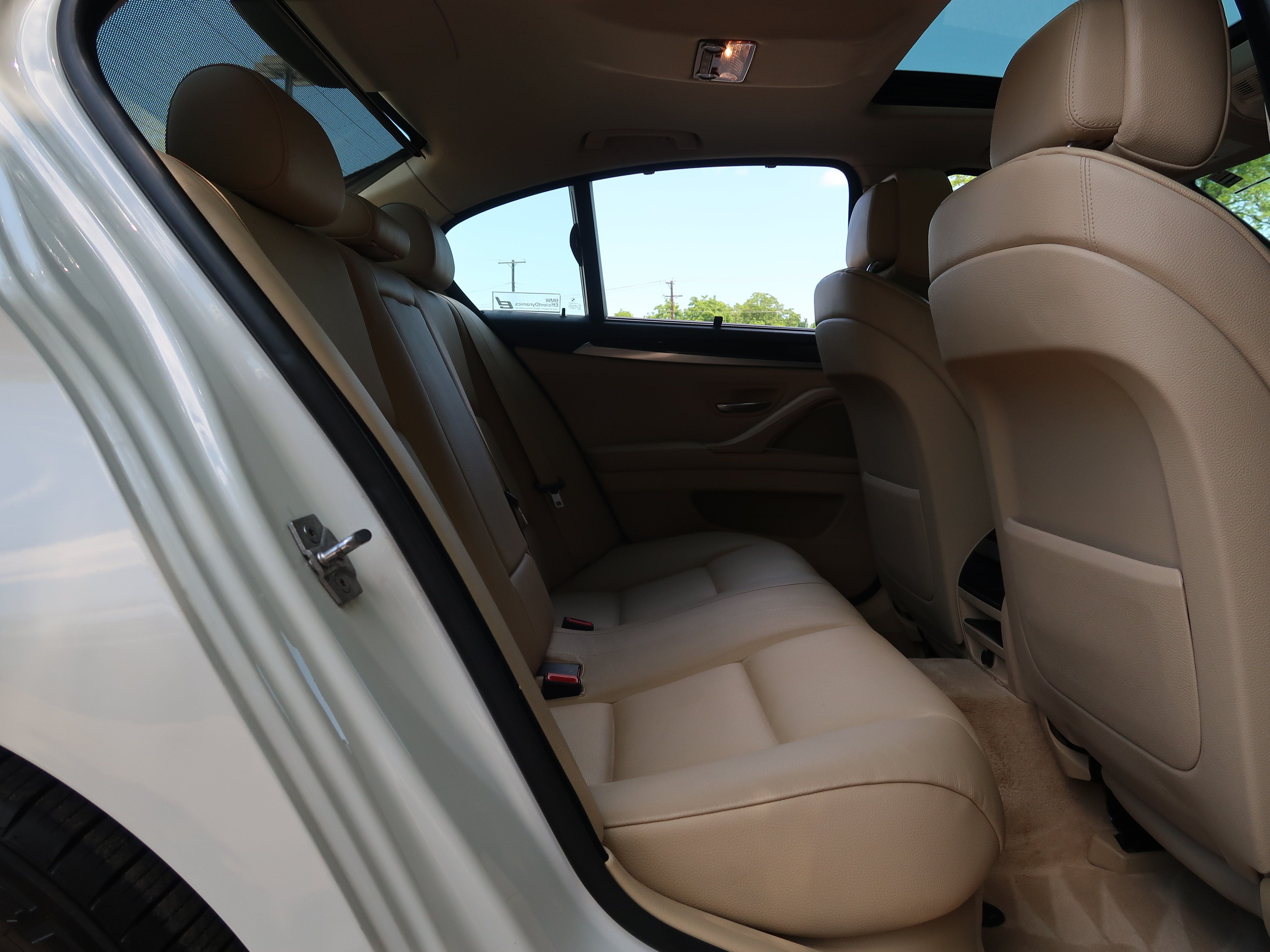 Used 2011 BMW 528i Sedan RWD image 36
