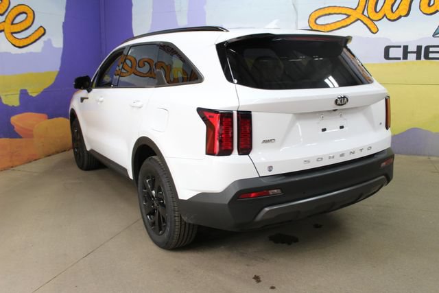 Used 2021 Kia Sorento S w/ Panoramic Sunroof Package AWD/4WD image 6