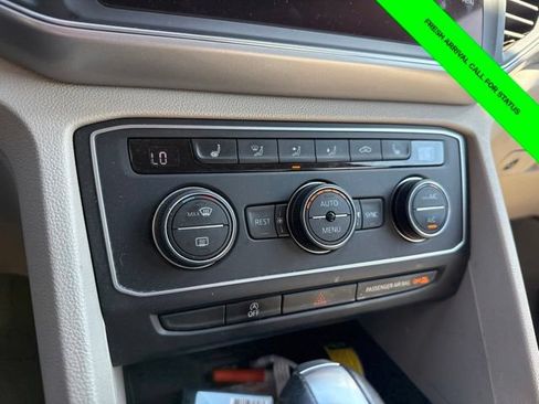 Used 2019 Volkswagen Atlas SE w/ Towing Package FWD image 34