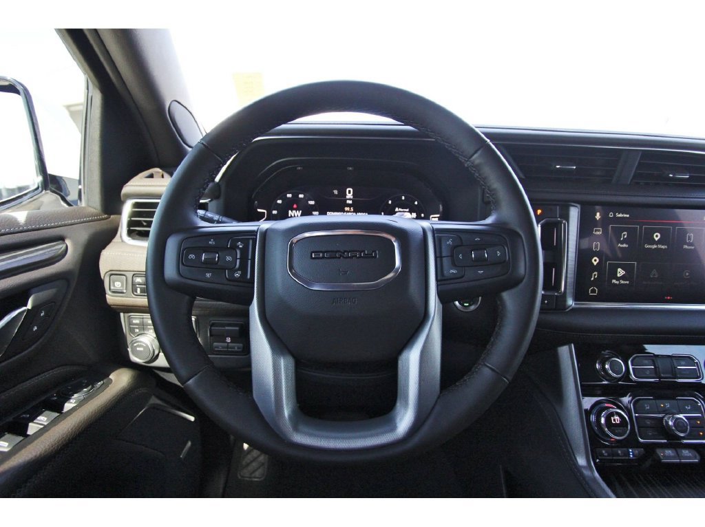 Used 2024 GMC Yukon Denali AWD/4WD image 15