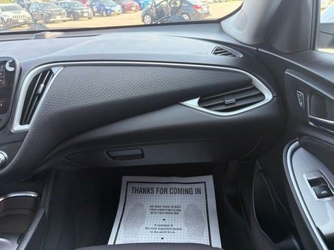 Used 2024 Chevrolet Malibu LT FWD image 21