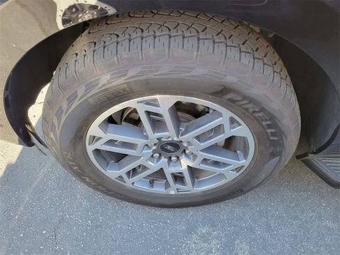 Used 2025 Ford Expedition Max Active image 2