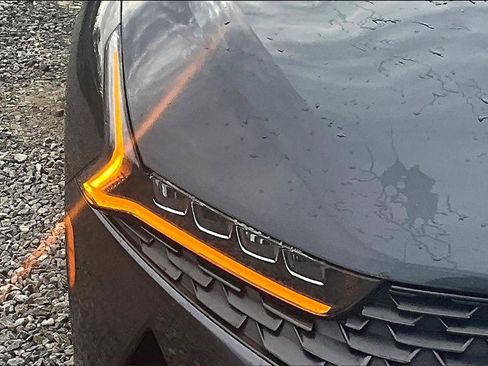 Used 2021 Kia K5 LXS image 26