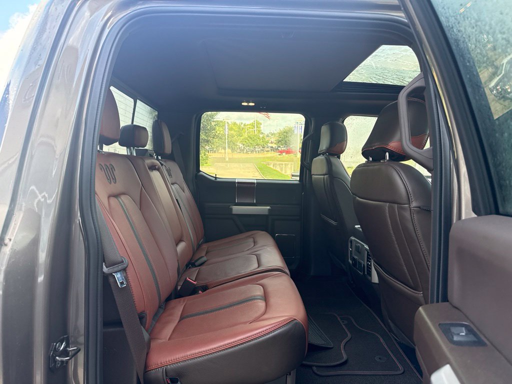 Used 2022 Ford F250 King Ranch w/ King Ranch Ultimate Package AWD/4WD image 11