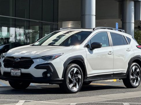 Certified 2025 Subaru Crosstrek 2.5i Limited w/ Crosstrek Mirror Package image 10