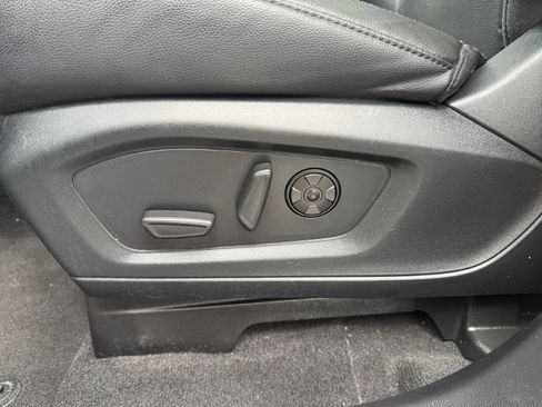 Certified 2022 Ford Explorer ST w/ Equipment Group 401A image 12