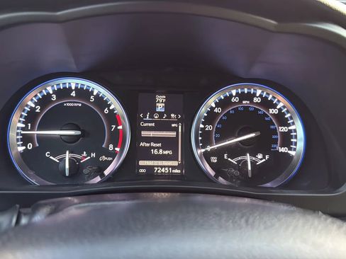 Used 2016 Toyota Highlander Limited Platinum image 12