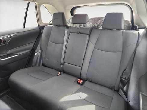 Certified 2022 Toyota RAV4 LE image 13