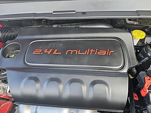 Used 2022 Jeep Compass Limited image 32