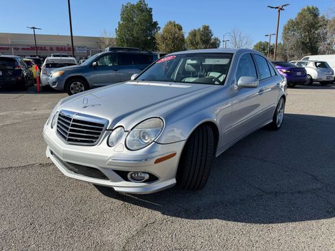 Used 2009 Mercedes-Benz E 350 Sedan image 7