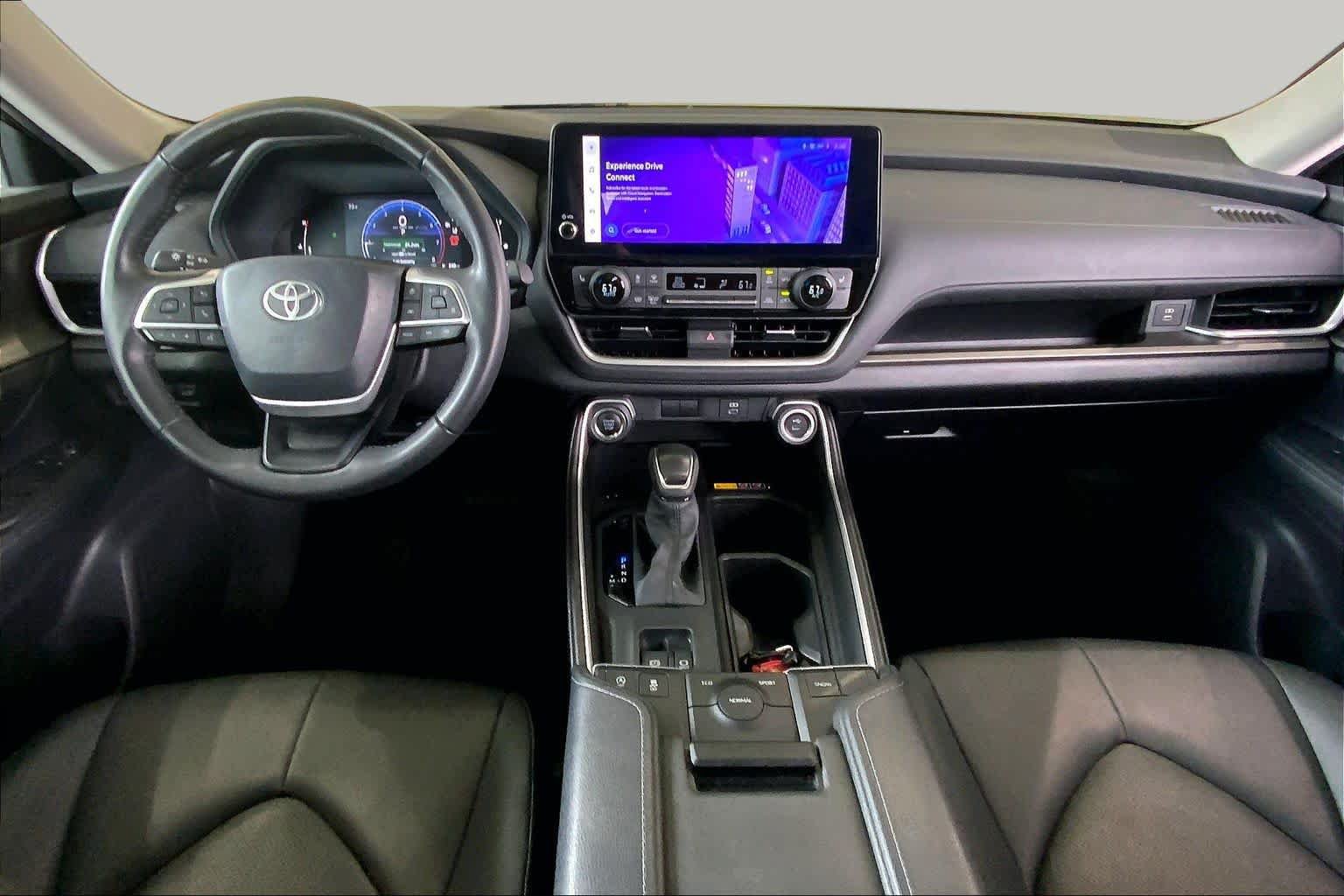 Used 2024 Toyota Grand Highlander FWD image 15