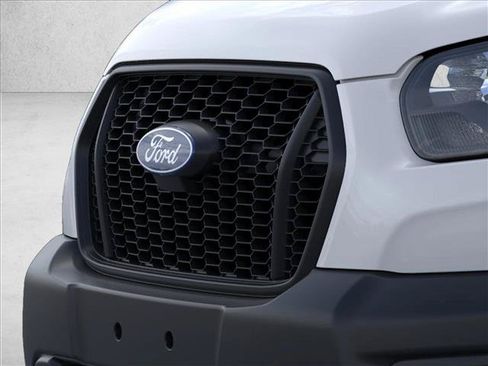 New 2026 Ford Transit 250 148 High Roof AWD image 17