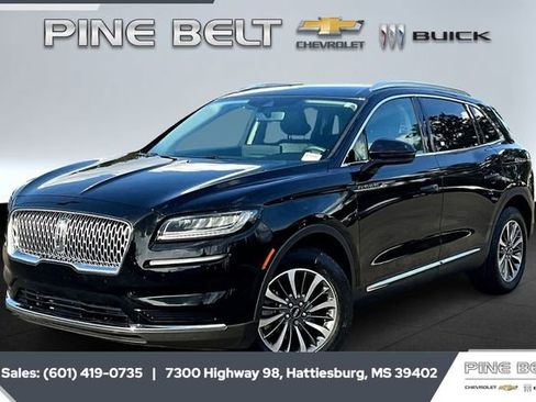 Used 2021 Lincoln Nautilus Standard w/ Equipment Group 101A image 10