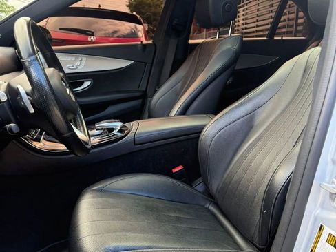 Used 2017 Mercedes-Benz E 300 4MATIC image 7