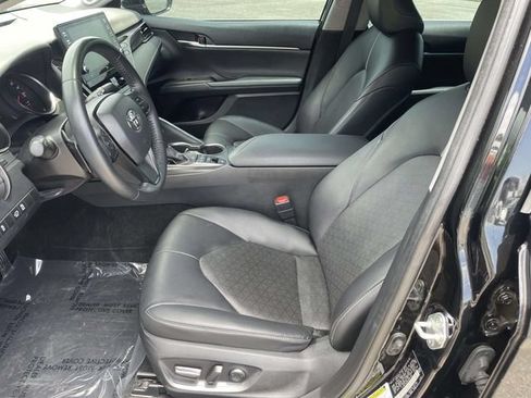 Used 2022 Toyota Camry XSE w/ Navigation Package FWD image 12