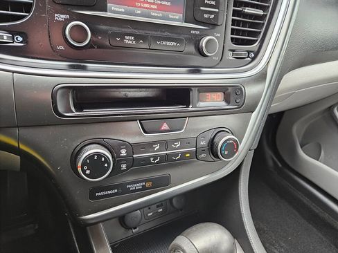 Used 2014 Kia Optima LX w/ LX Convenience Plus Package image 19