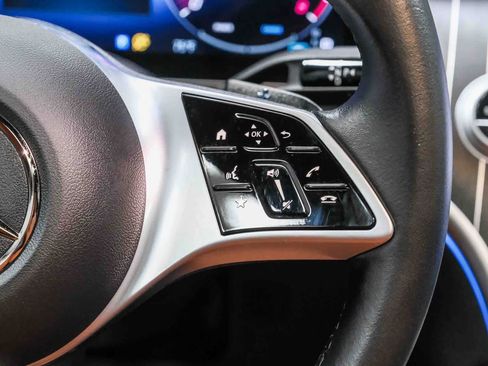 Certified 2023 Mercedes-Benz GLC 300 4MATIC image 19