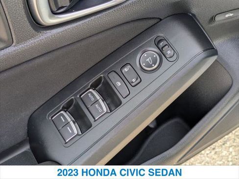 Used 2023 Honda Civic Sport image 13