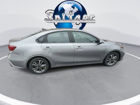 Used 2024 Kia Forte LXS image 10