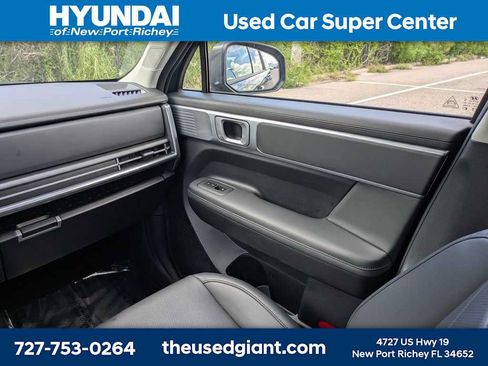 Certified 2025 Hyundai Santa Fe SEL FWD image 22