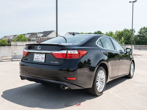 Used 2014 Lexus ES 350 w/ Luxury Package FWD image 7