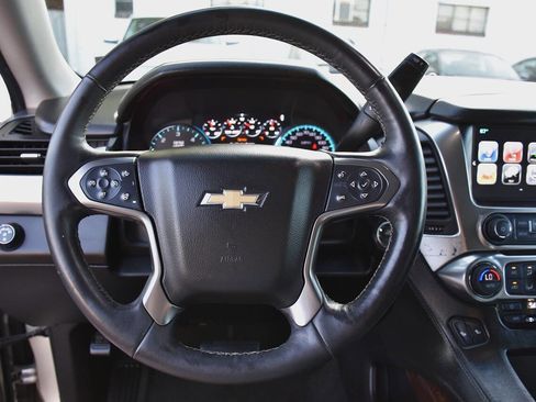 Used 2017 Chevrolet Tahoe LT w/ Luxury Package RWD image 20