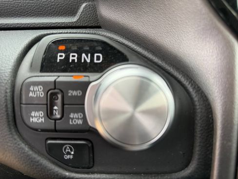 Used 2026 RAM 1500 Laramie AWD/4WD image 31