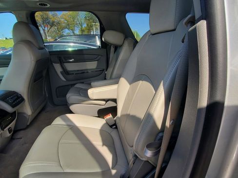 Used 2014 GMC Acadia SLT w/ Technology Package image 5