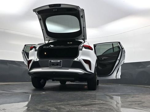 Used 2025 Buick Envista Preferred image 36