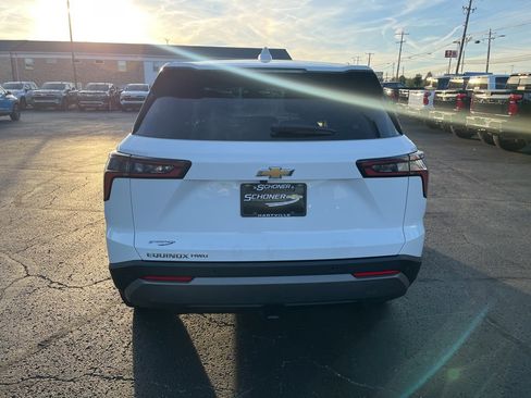 New 2025 Chevrolet Equinox LT w/ Safety and Technology Package image 5