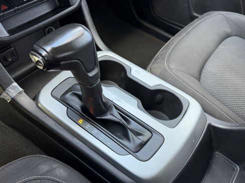 Used 2020 Chevrolet Colorado LT w/ LT Convenience Package RWD image 25