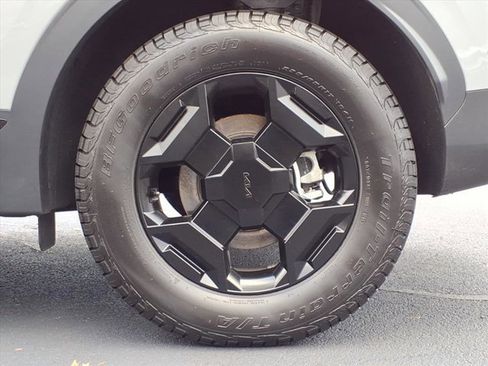 Used 2026 Kia Sportage X-Pro Prestige image 9