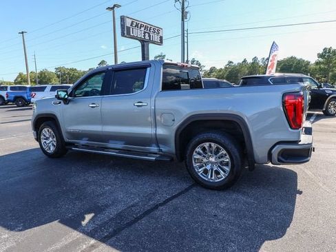 Used 2023 GMC Sierra 1500 Denali w/ Technology Package AWD/4WD image 6