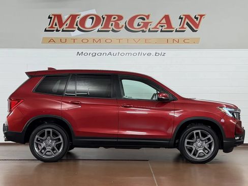 Used 2023 Honda Passport EX-L image 2